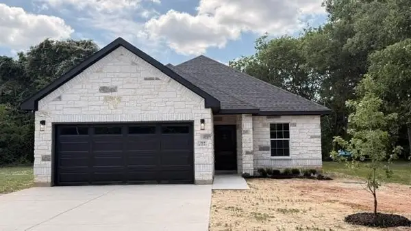 203 Kalura Way, Tool, TX 75143