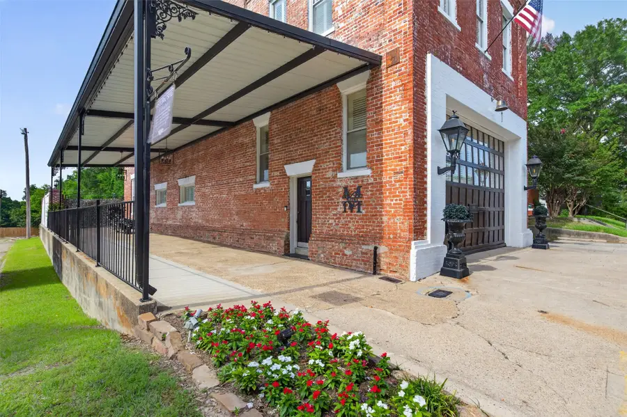 664 Stoner Avenue, Shreveport, LA 71101 - #3