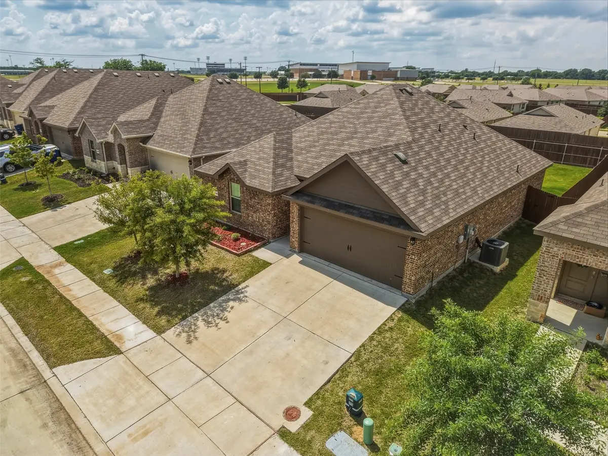 1210 Grand View Drive, Ennis, TX 75119 - #1