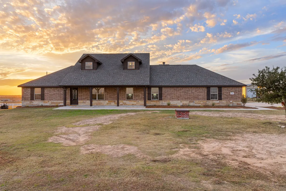 186 County Road 4430, Rhome, TX 76078 - #1