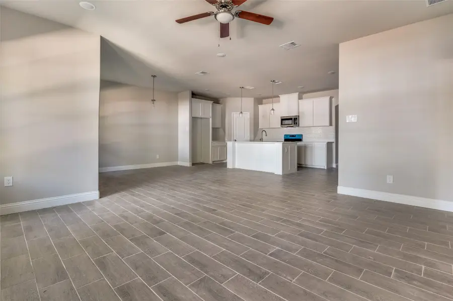 5520 Goodman Avenue, Fort Worth, TX 76107 - #3