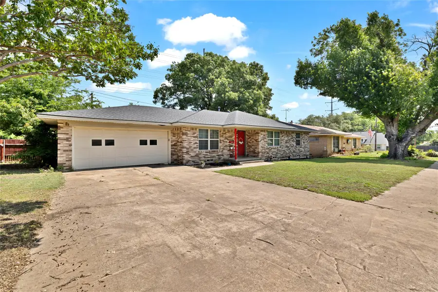 1402 Wysong Drive, McKinney, TX 75069 - #2