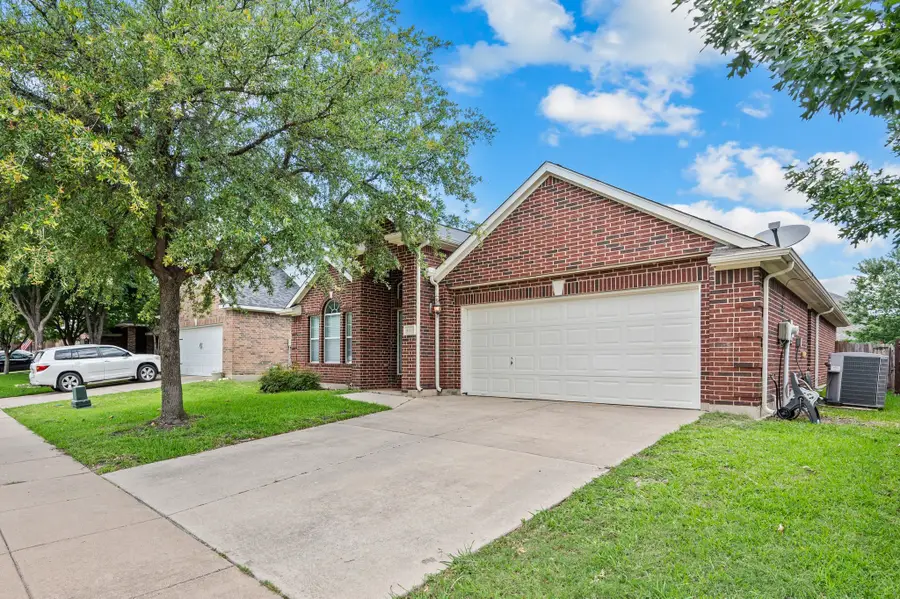 4633 Dwarf Nettle Drive, Fort Worth, TX 76244 - #2
