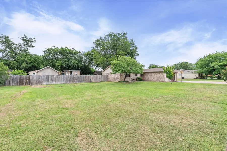 2015 Roberts Drive, Granbury, TX 76048 - #2
