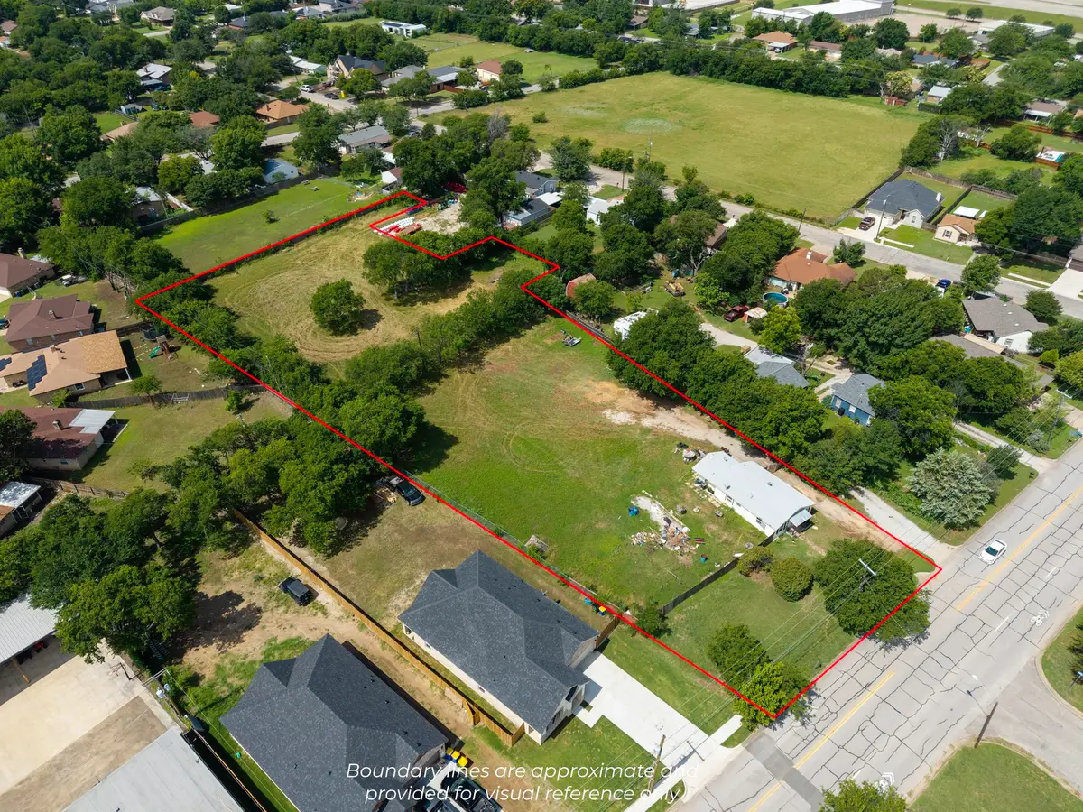 8815 Silver Creek Road, White Settlement, TX 76108 - #1