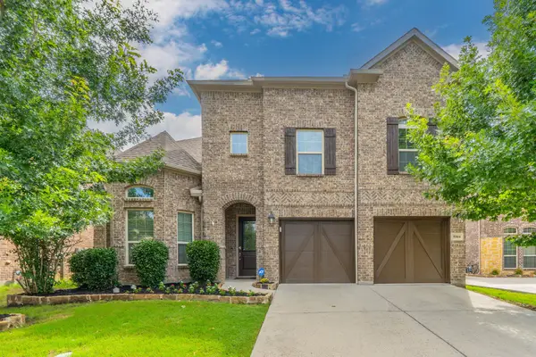 5904 Richmond Drive, North Richland Hills, TX 76180