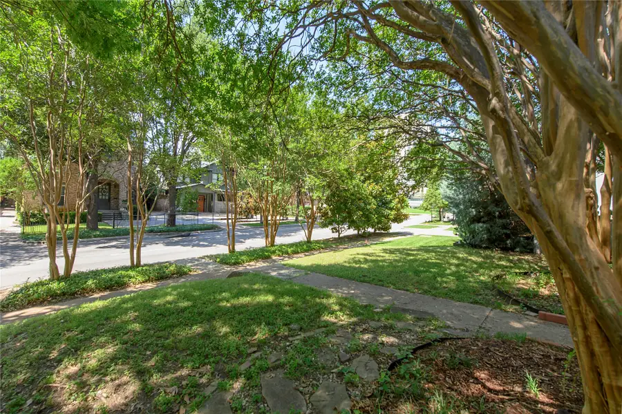 4341 Avondale Avenue, Dallas, TX 75219 - #3