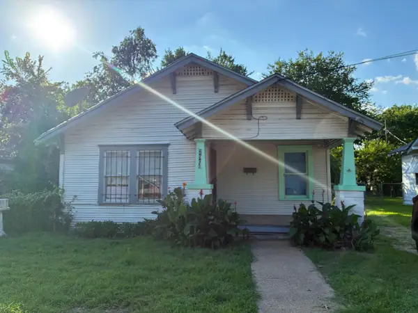 2909 Lenway Street, Dallas, TX 75215