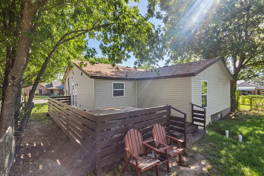 2006 E Cates Street, Bridgeport, TX 76426 - #3