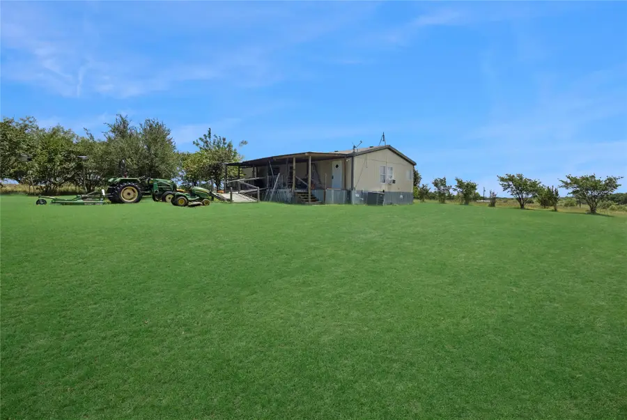 2001 Fm 1182, Ennis, TX 75119 - #3