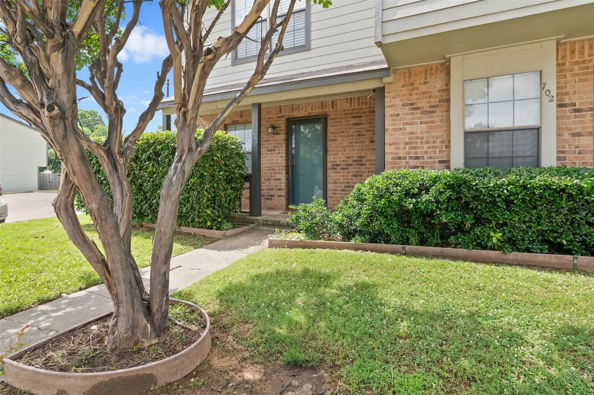 700 W Collins Street, Denton, TX 76201 - #1
