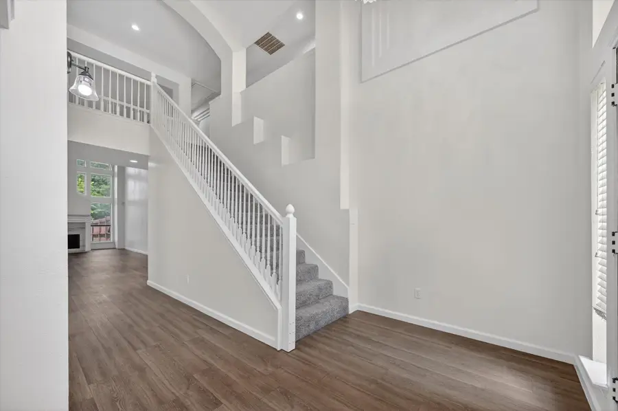 482 Cloverleaf Drive, Lancaster, TX 75146 - #3