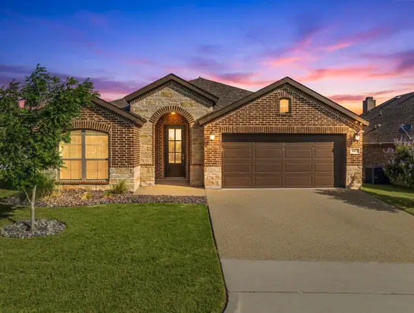 3017 Paint Horse Drive, Waco, TX 76706