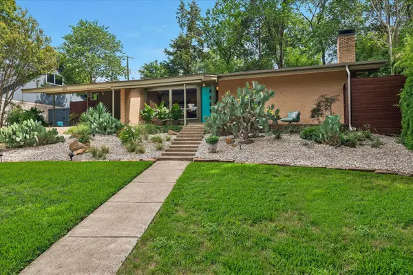 2816 Ilahe Drive, Dallas, TX 75233