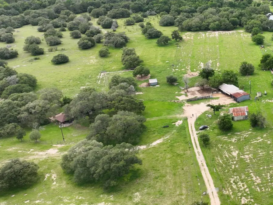 8010 Christian Cemetery Road, Burton, TX 77835 - #3