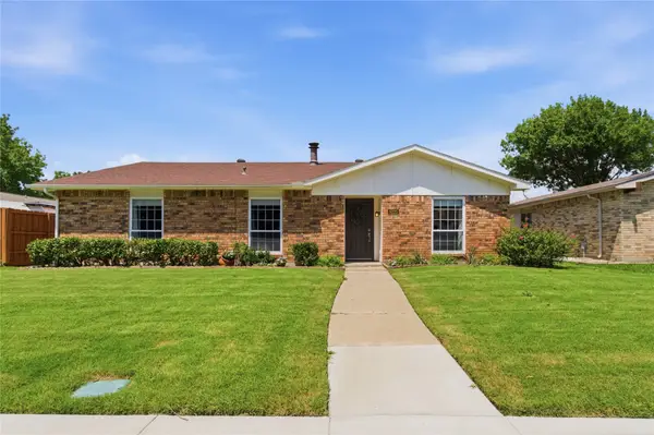 5225 Bartlett Drive, The Colony, TX 75056