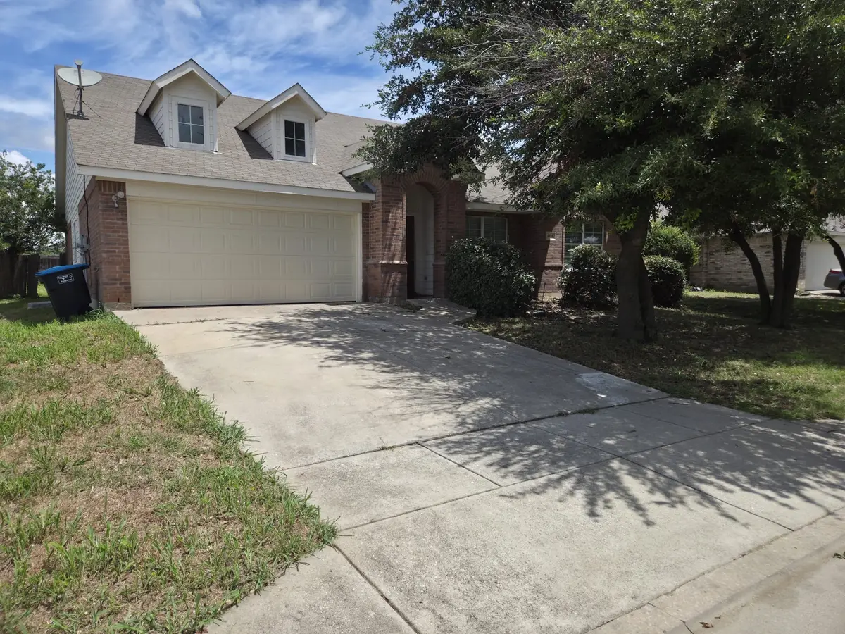 4016 Tarpon Springs Drive, Fort Worth, TX 76123 - #1