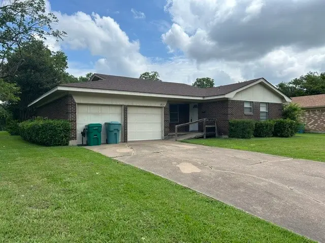 1821 W Belden Street, Sherman, TX 75092 - #3