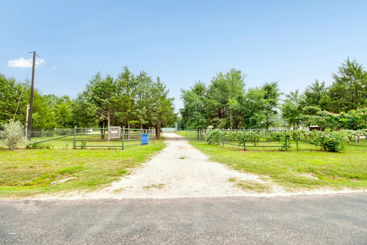 1469 Cedar Mills, Gordonville, TX 76245 - #1