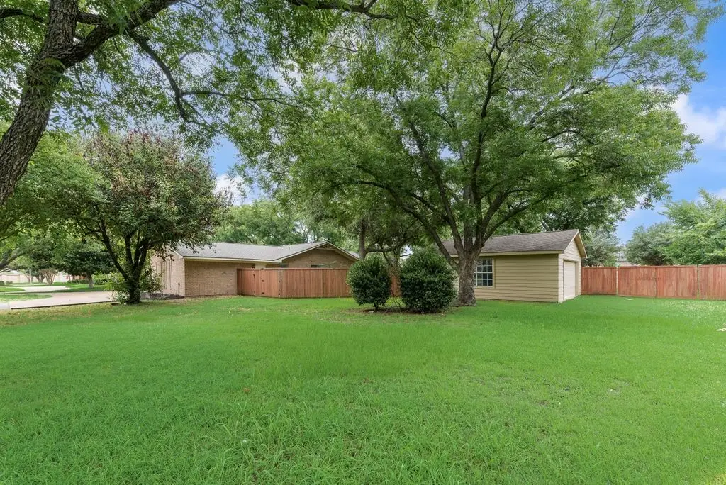 2701 Poplar Drive, Flower Mound, TX 75028 - #1