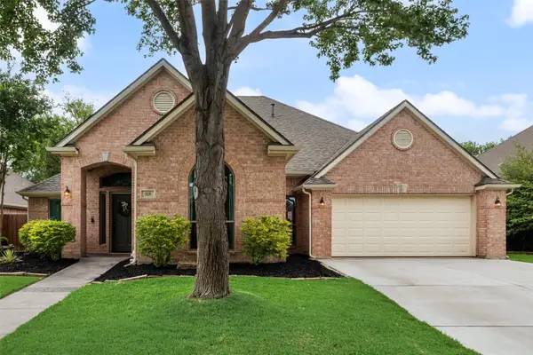 318 Lakewood Drive, Trophy Club, TX 76262