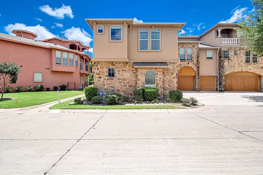 2635 Villa Di Lago #1, Grand Prairie, TX 75054 - #2