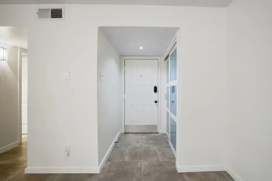2505 Wedglea Drive #140, Dallas, TX 75211 - #3