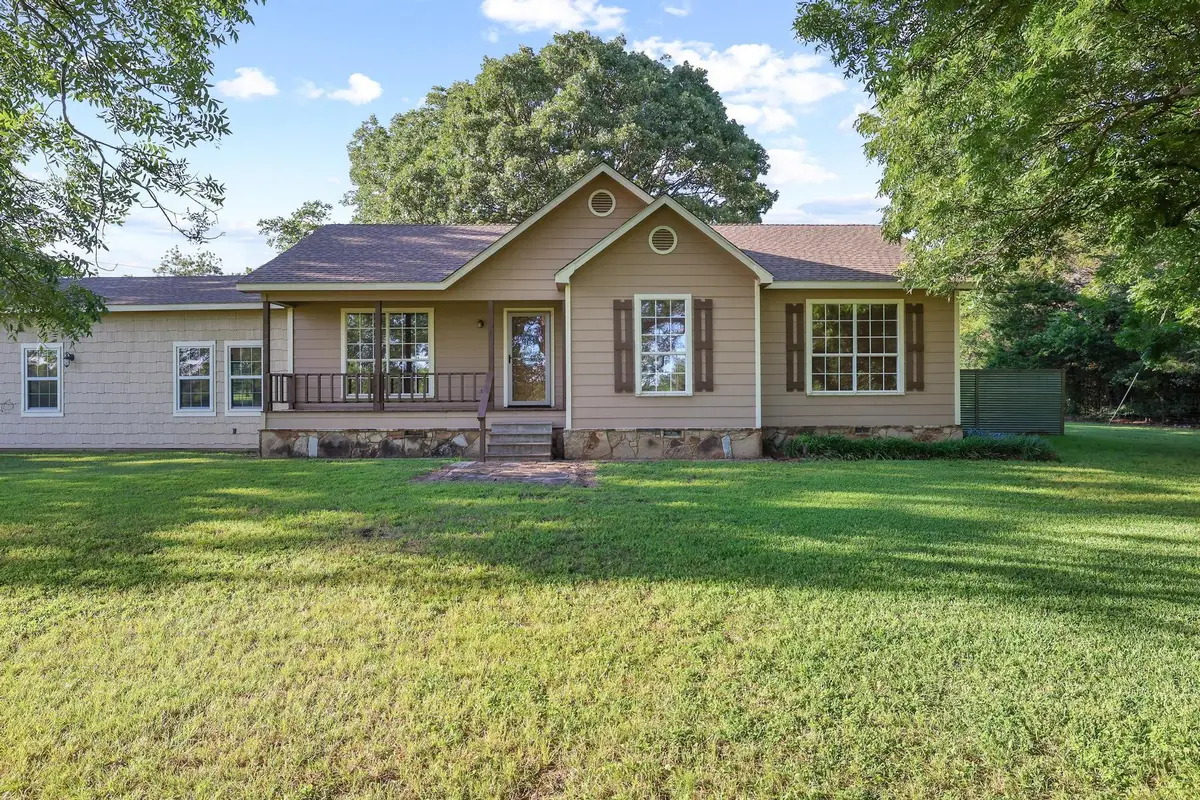 1045 Middle Road, Denison, TX 75021 - #1