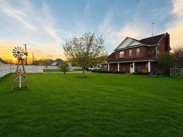 103 Tusk Court, Weatherford, TX 76085