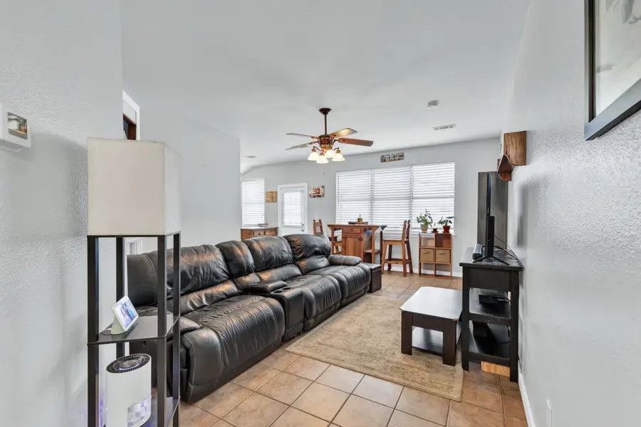 609 Lonestar Park Lane, Ponder, TX 76259 - #3