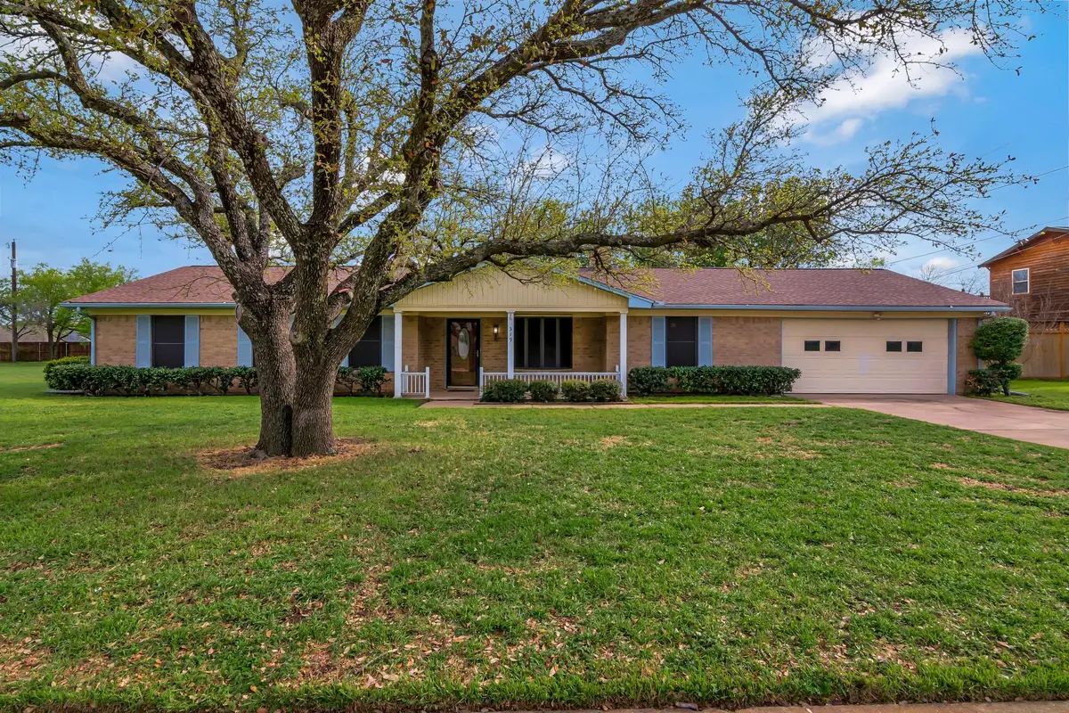 319 Allen Drive, Justin, TX 76247 - #1
