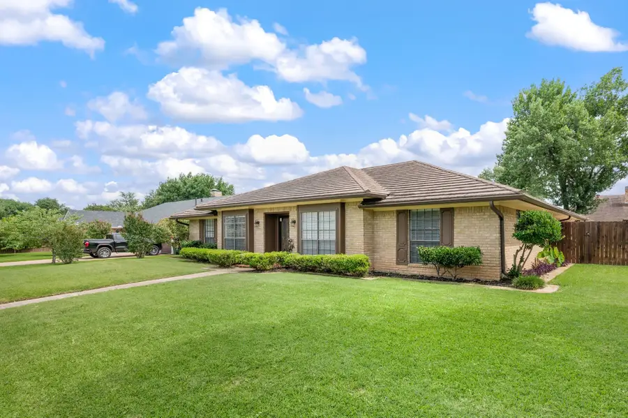 4306 Three Oaks Drive, Arlington, TX 76016 - #2