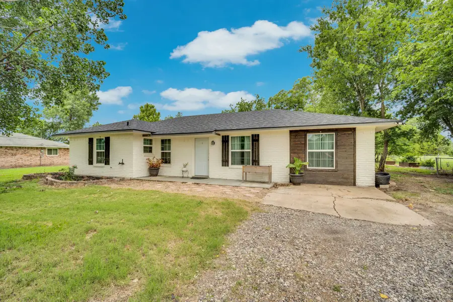 808 Gibson Road, Waxahachie, TX 75165 - #2