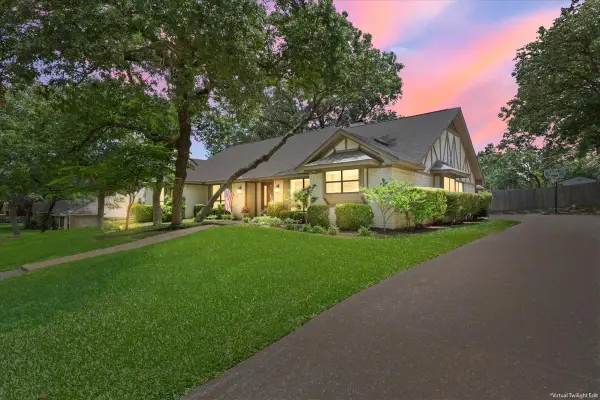 12000 Sandalwood Drive, Woodway, TX 76712