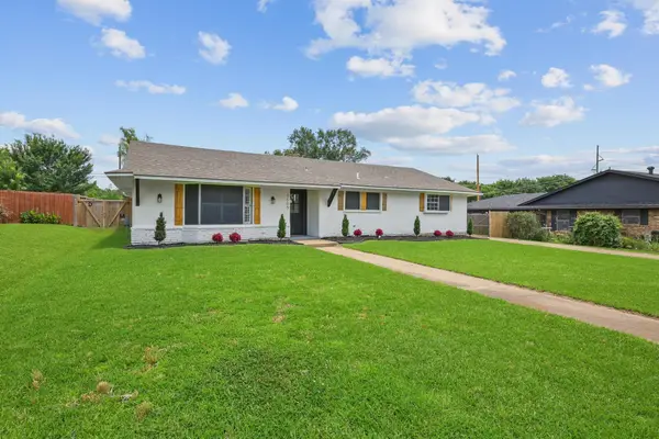 2505 Meadows Lane, Sherman, TX 75092