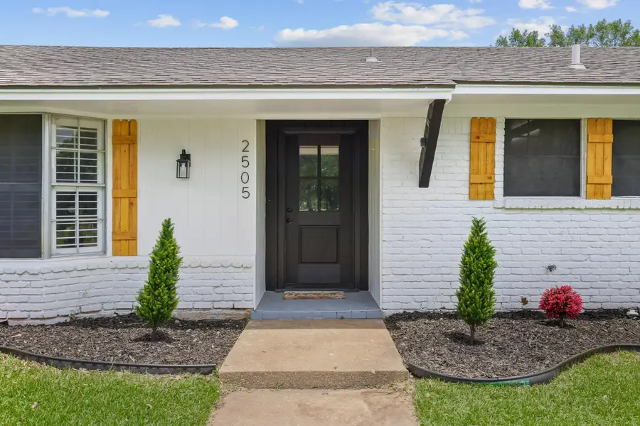 2505 Meadows Lane, Sherman, TX 75092 - #2