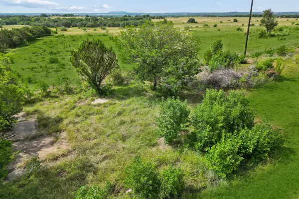 3411 Oak Hill Drive, Granbury, TX 76048