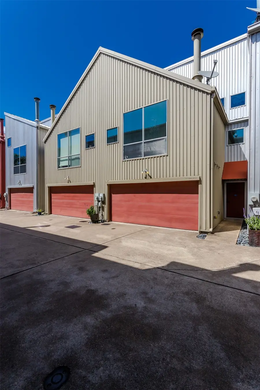 1429 Caddo Street #B, Dallas, TX 75204 - #2