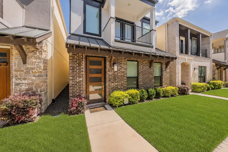 8106 Emsworth Drive, Dallas, TX 75231 - #2