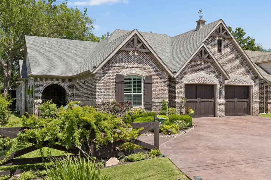 523 S Dallas Street, Van Alstyne, TX 75495 - #3