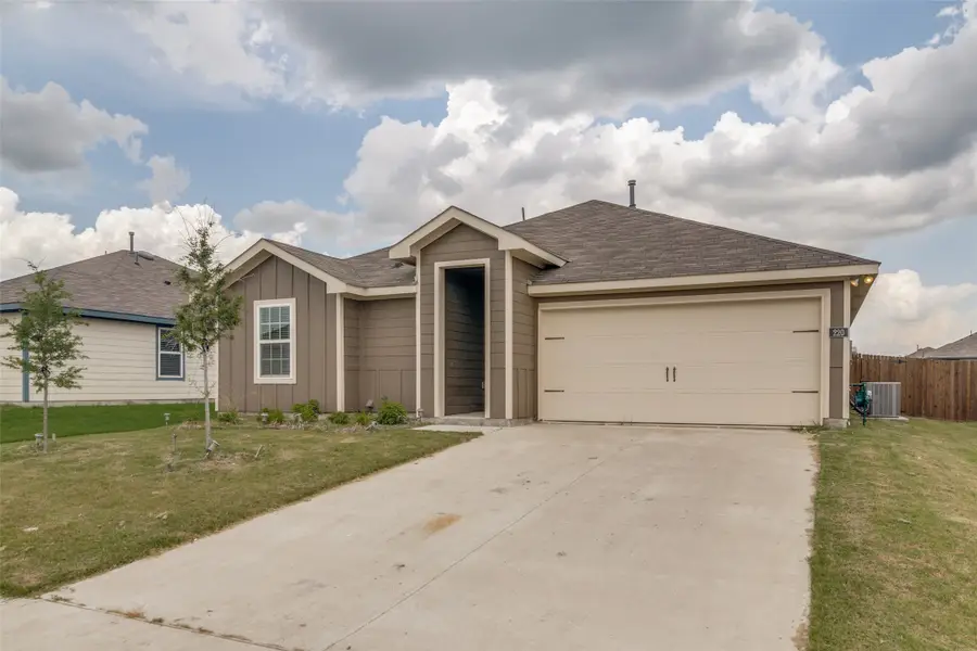 220 Weatherboard Drive, Nevada, TX 75173 - #2