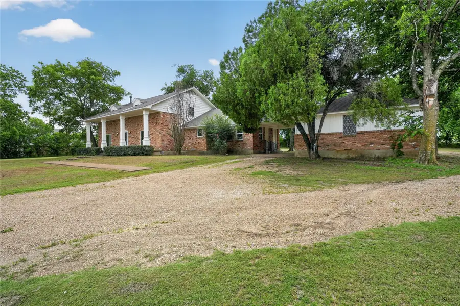 928 E Bear Creek Road, Glenn Heights, TX 75154 - #2