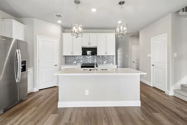 3221 Scorpion Lane, Fort Worth, TX 76179