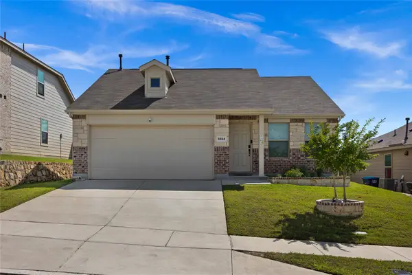 8324 Hollow Bend Street, Fort Worth, TX 76123
