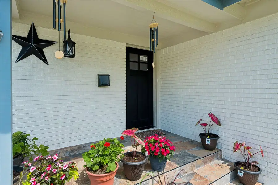 800 Lee Drive, Bedford, TX 76022 - #2