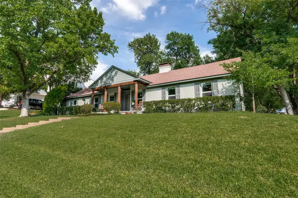 8810 Grenore Drive, Dallas, TX 75218