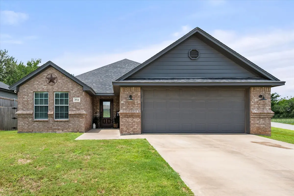 2514 San Gabriel Drive, Granbury, TX 76048 - #1