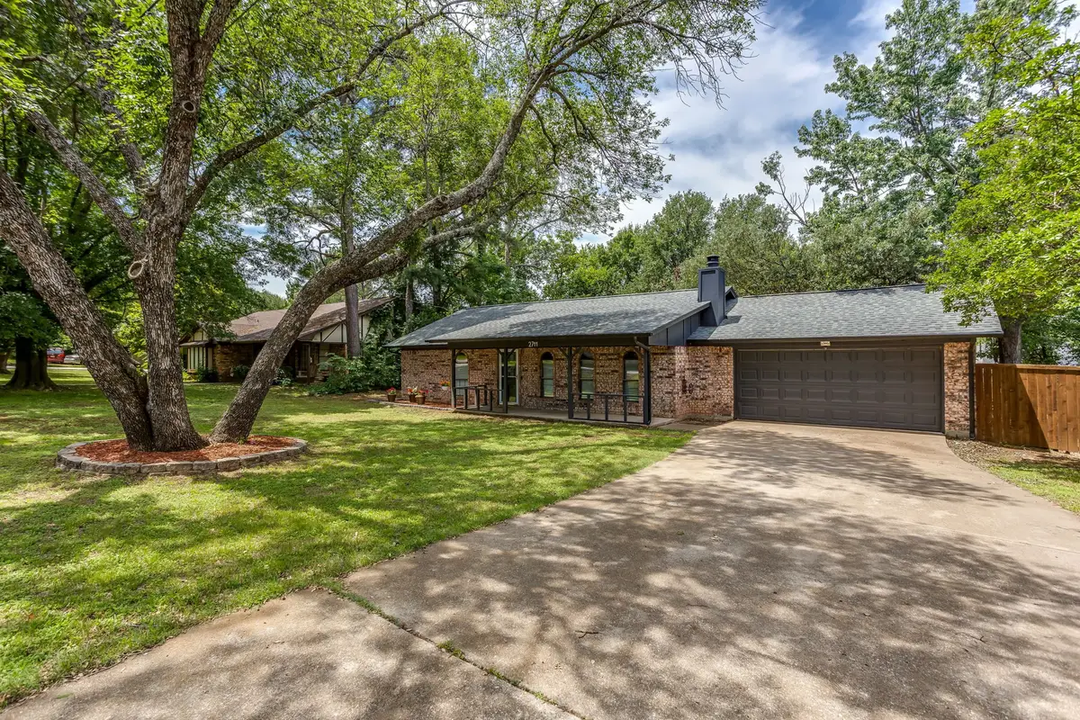 2711 Lone Star Lane, Grapevine, TX 76051 - #1