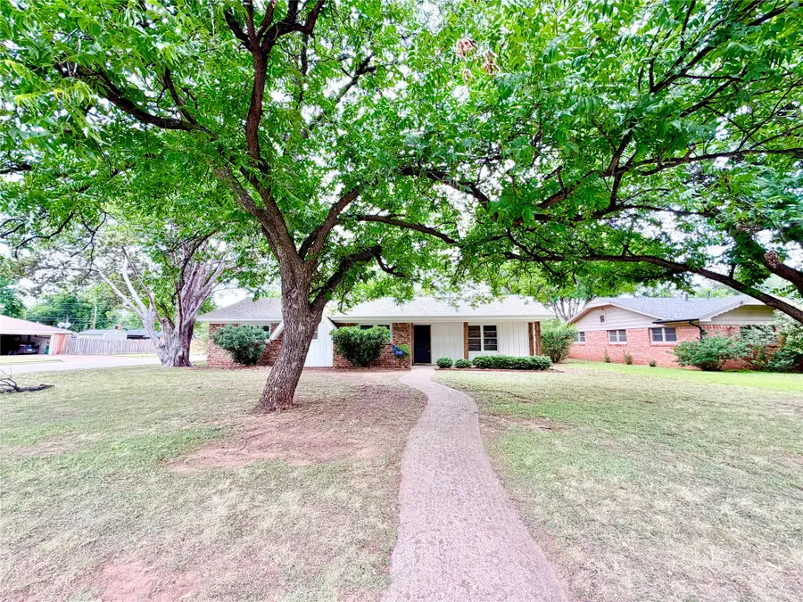 2248 Crescent Drive, Abilene, TX 79605 - #2