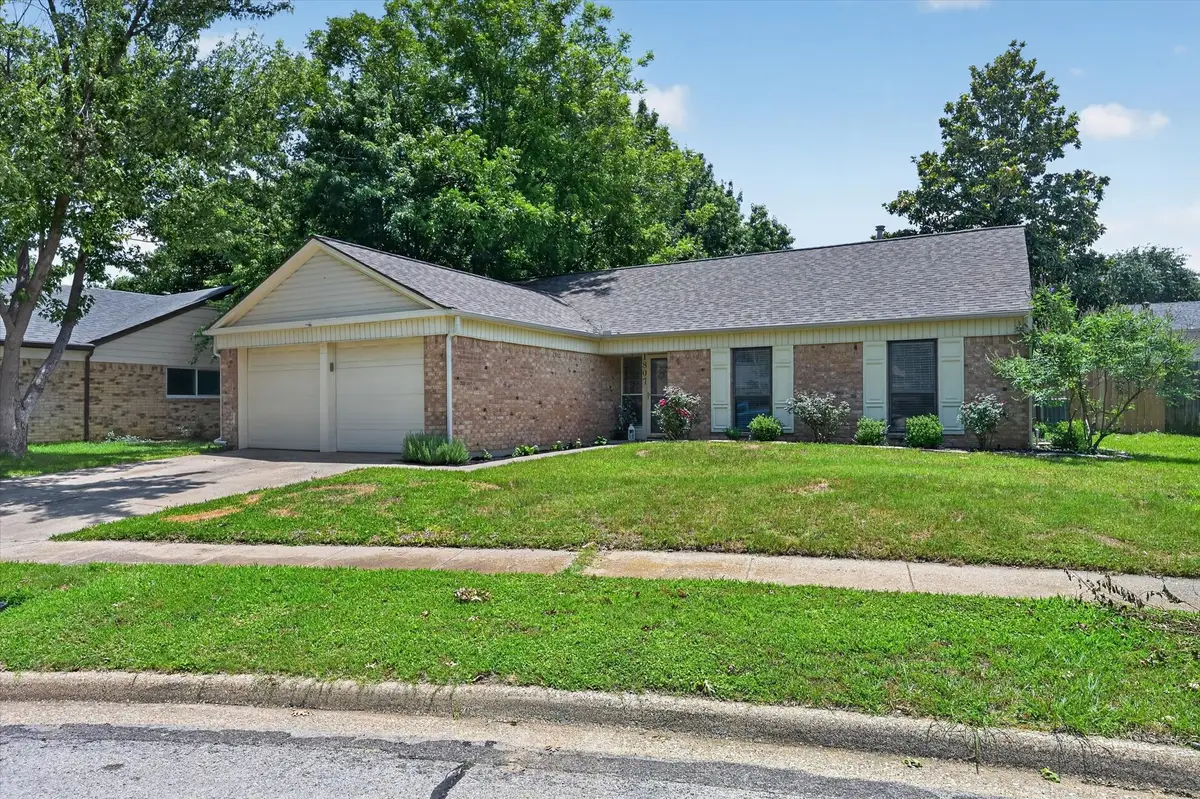 1807 Buckeye Drive, Flower Mound, TX 75028 - #1